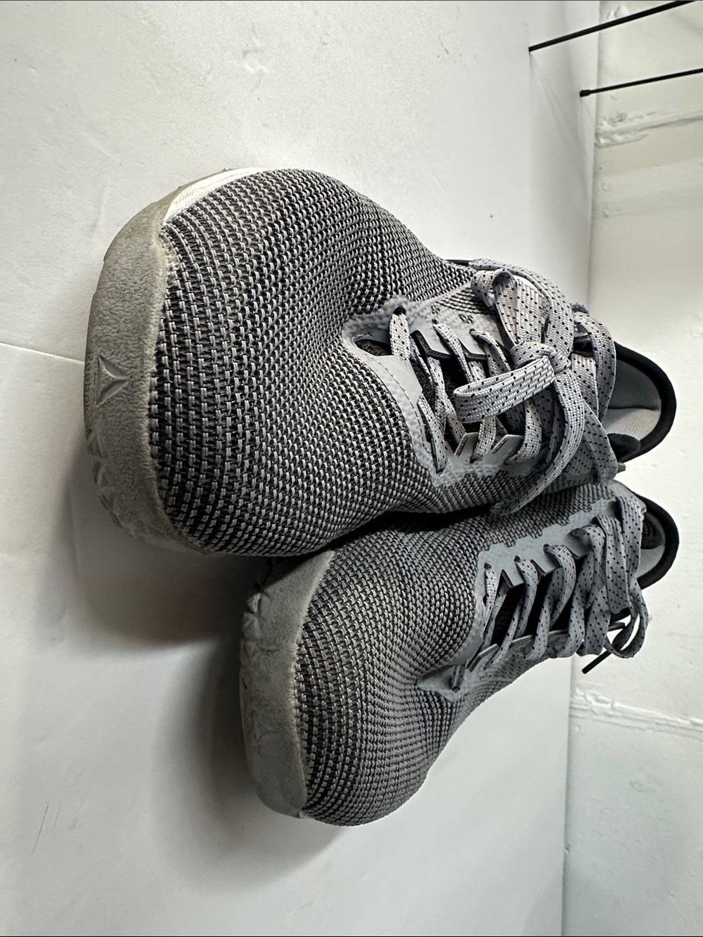 Reebok Men’s Gray Knit Lace-Up Training Sneakers